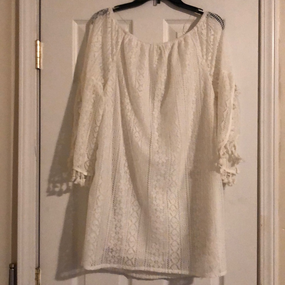 Cute white dress for sale!